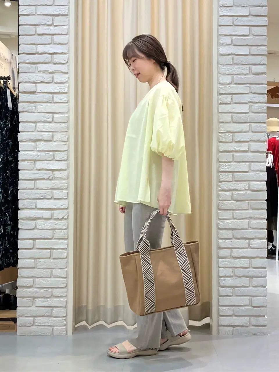 ONWARD CROSSET SELECT 檀 コーディネート画像