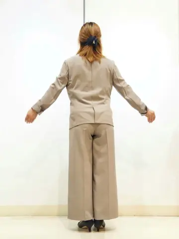 ONWARD CROSSET SELECT 中野 コーディネート画像