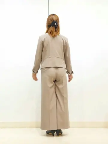 ONWARD CROSSET SELECT 中野 コーディネート画像