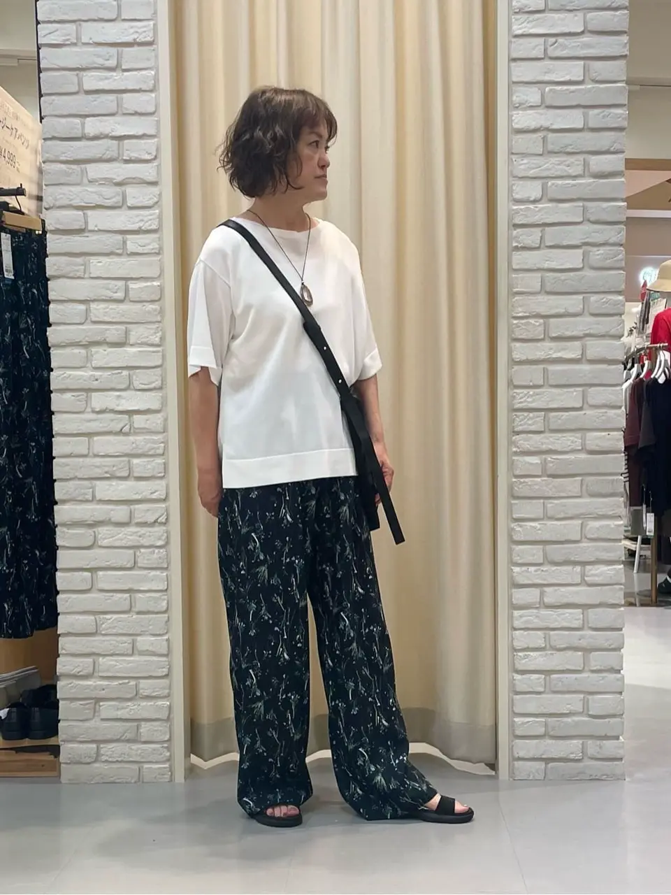 ONWARD CROSSET SELECT TSUKI コーディネート画像