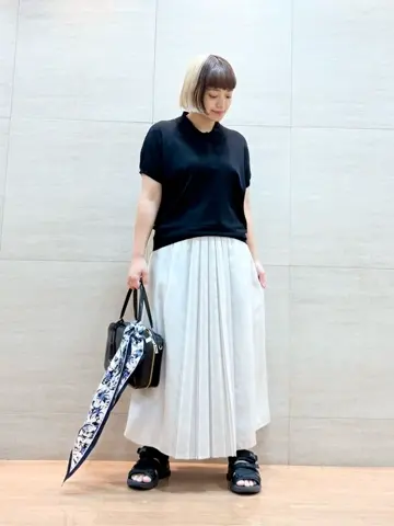 ONWARD CROSSET SELECT 佐藤 コーディネート画像