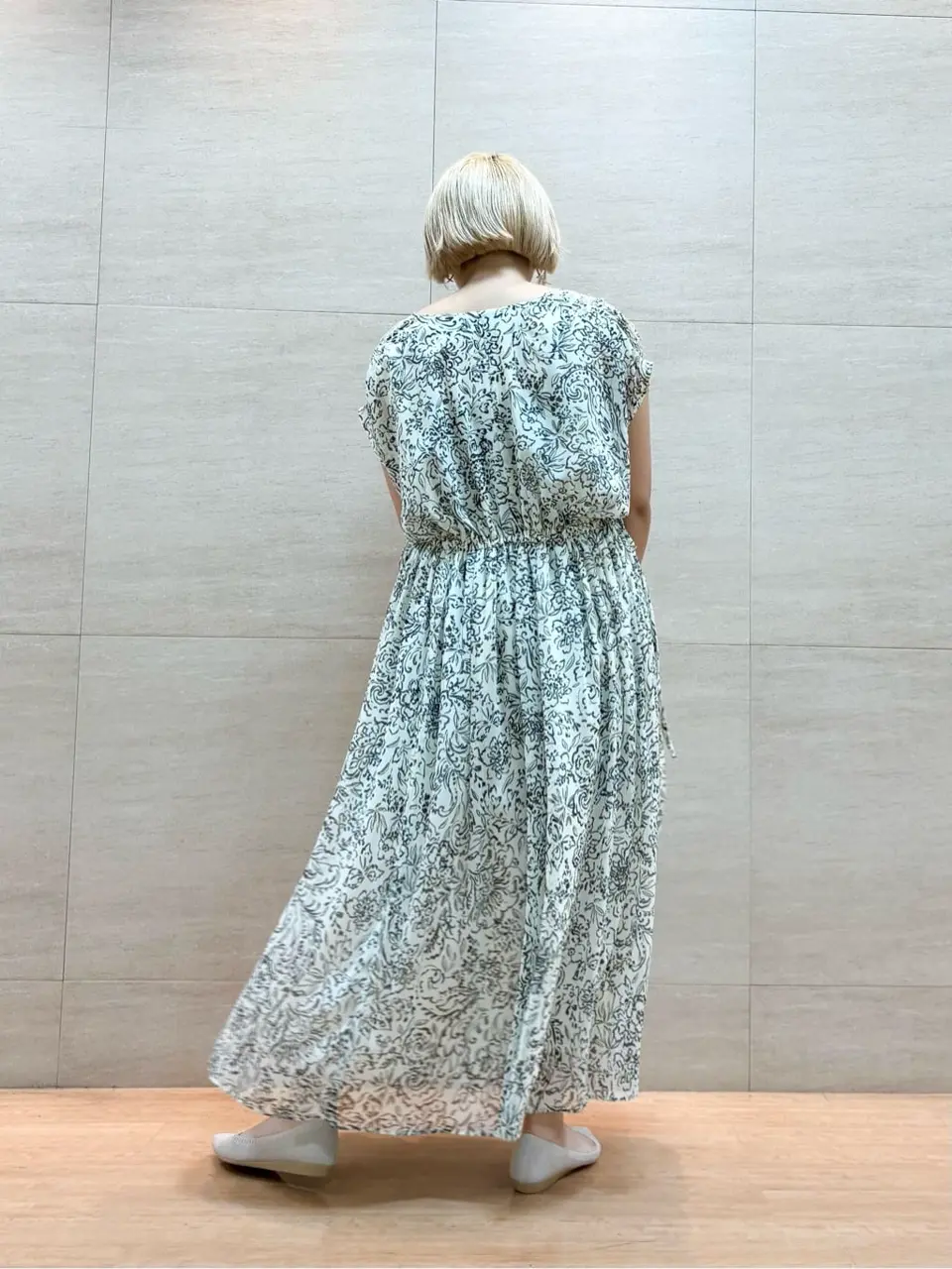 ONWARD CROSSET SELECT 佐藤 コーディネート画像