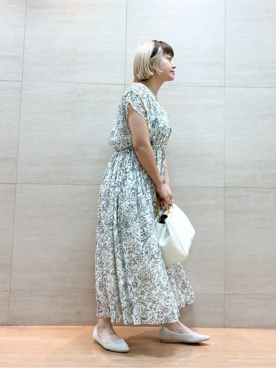 ONWARD CROSSET SELECT 佐藤 コーディネート画像