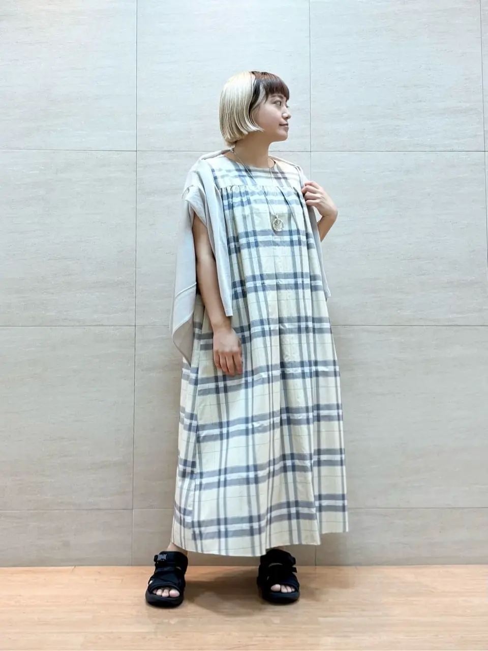 ONWARD CROSSET SELECT 佐藤 コーディネート画像