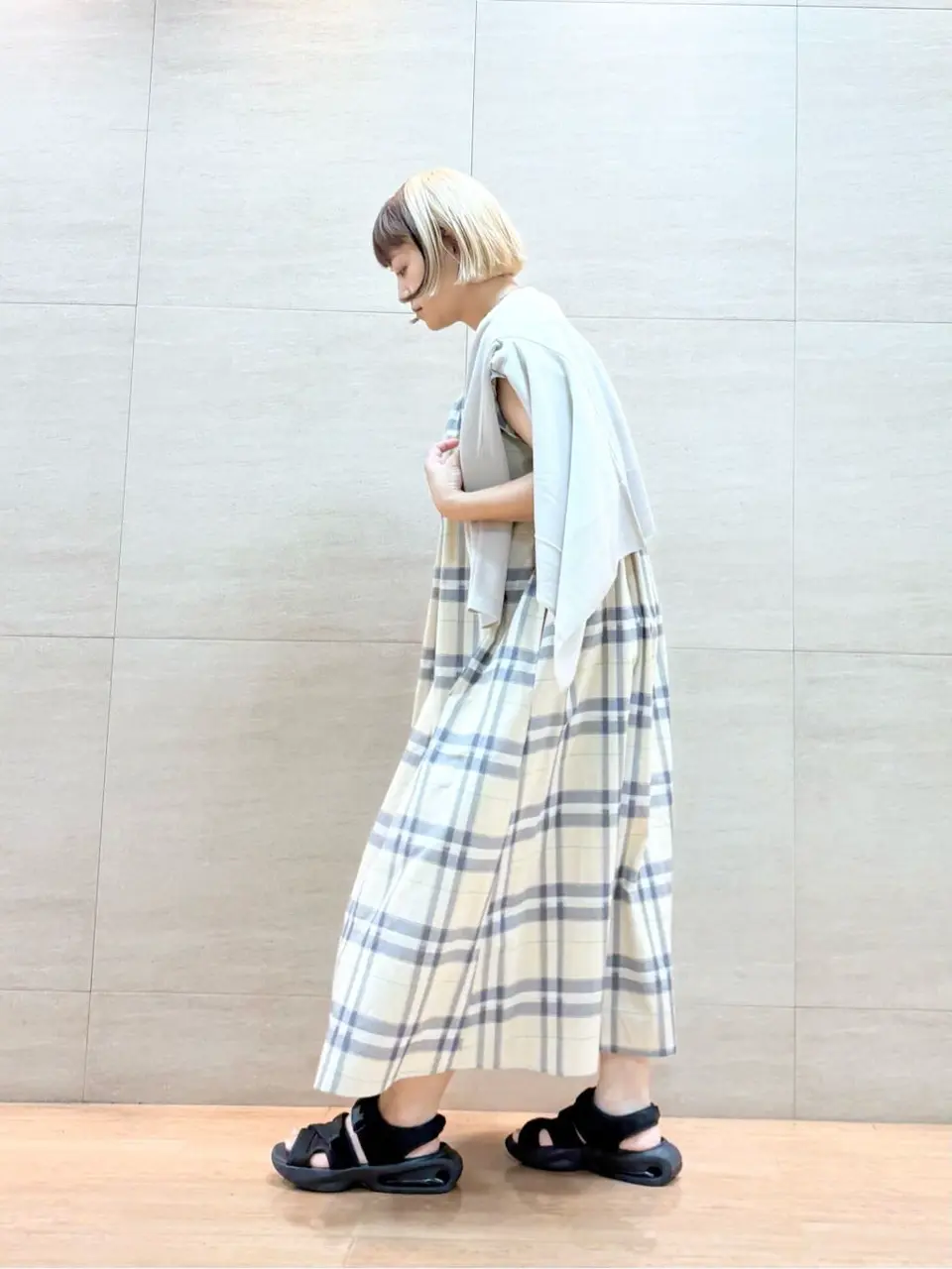 ONWARD CROSSET SELECT 佐藤 コーディネート画像