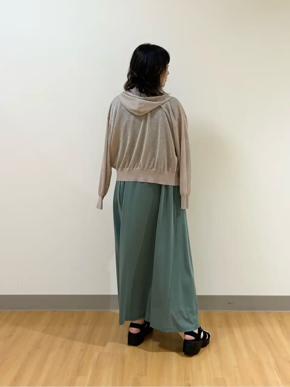 ONWARD CROSSET SELECT TAKI コーディネート画像