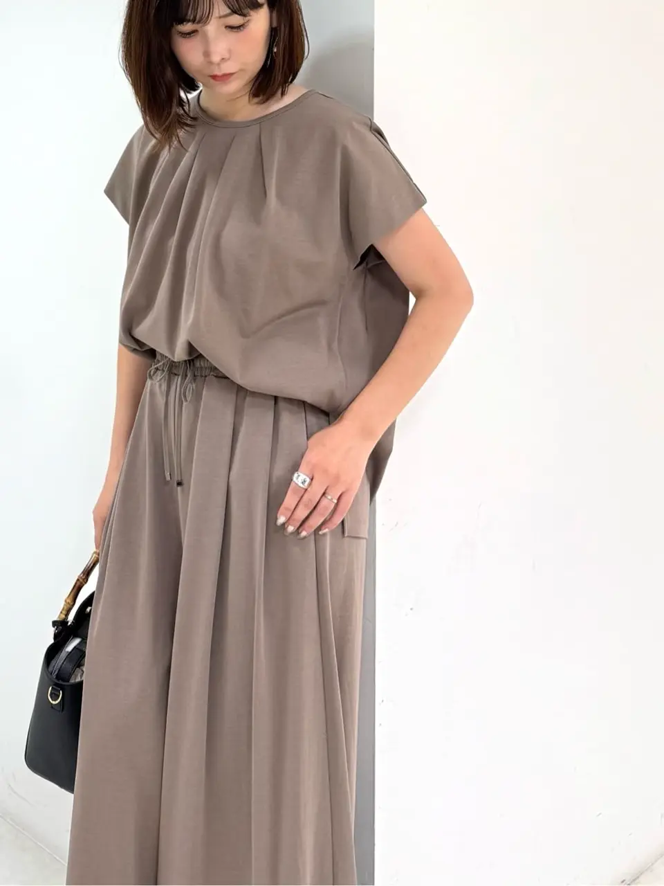 ONWARD CROSSET SELECT 市川 コーディネート画像