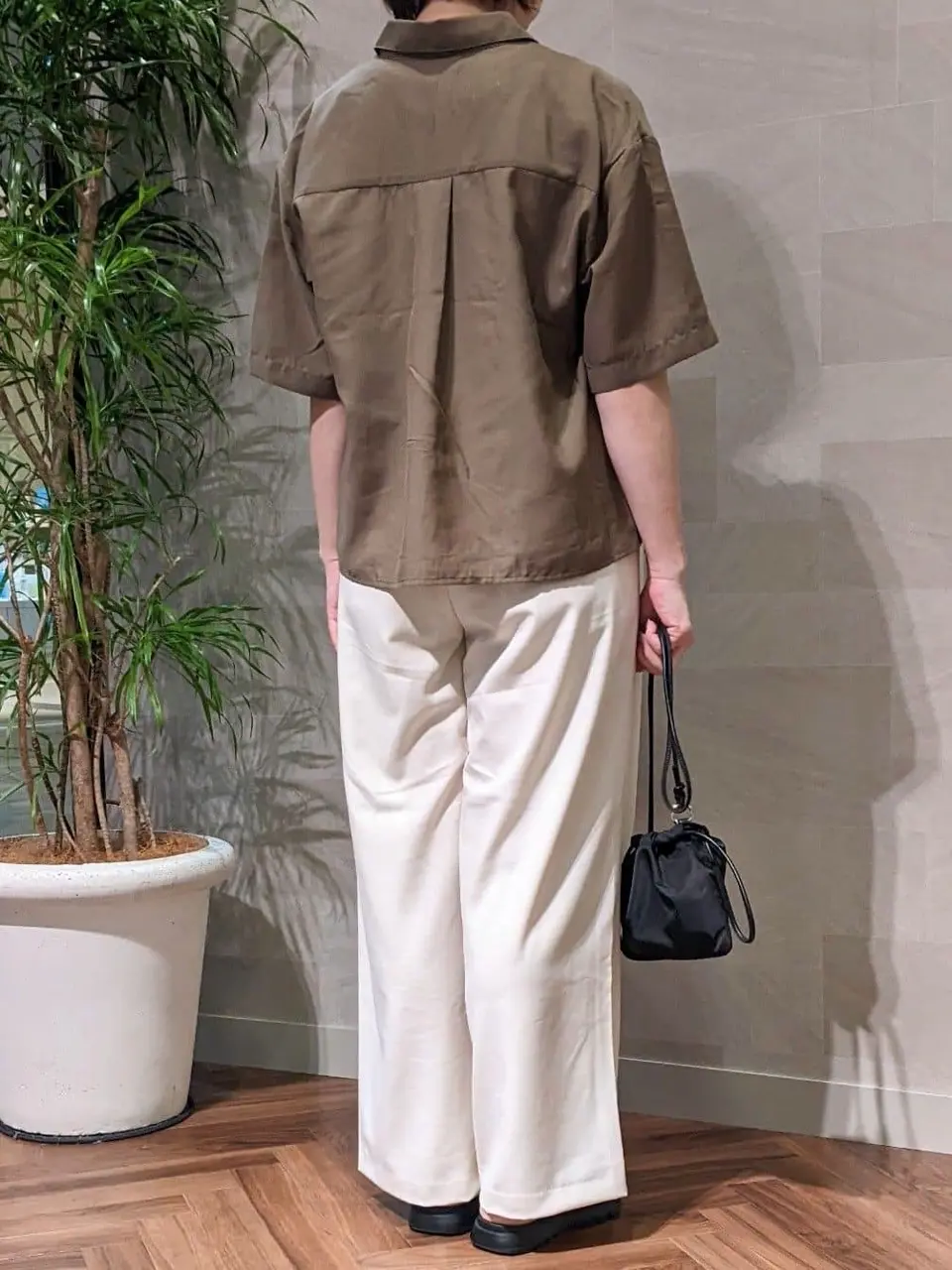 ONWARD CROSSET SELECT 白石 コーディネート画像