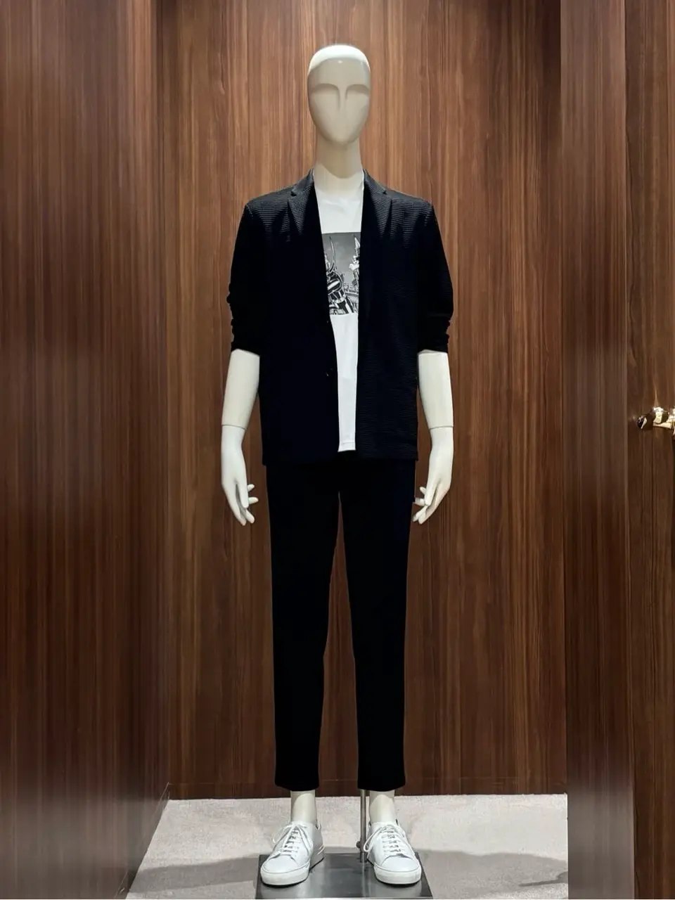 ONWARD CROSSET SELECT 戸森 コーディネート画像