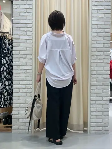 ONWARD CROSSET SELECT Tomi コーディネート画像