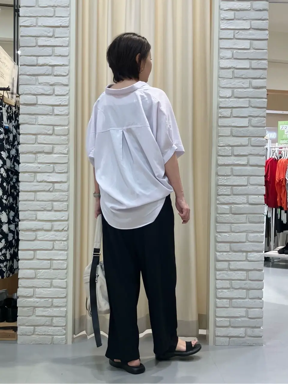 ONWARD CROSSET SELECT Tomi コーディネート画像