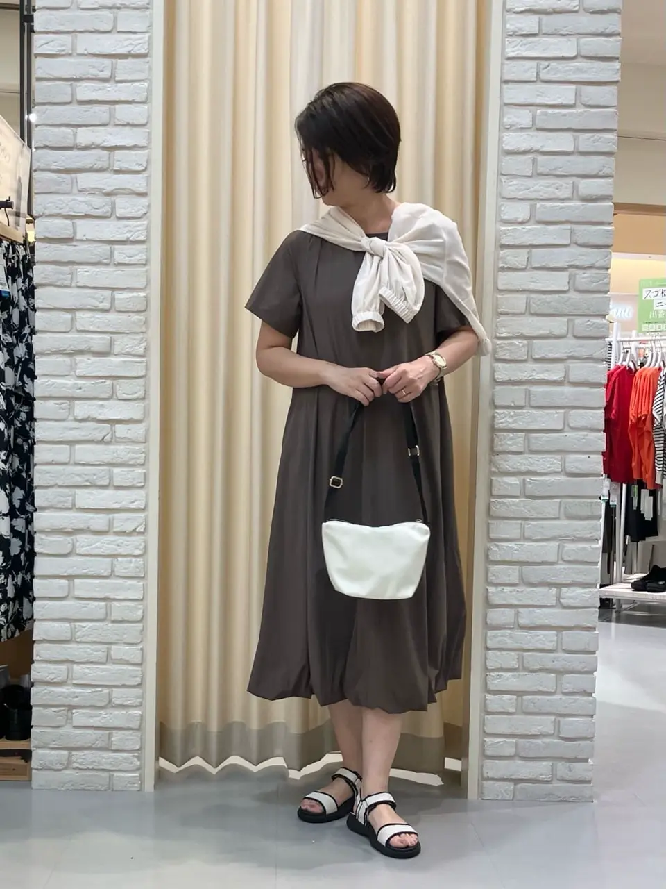 ONWARD CROSSET SELECT Tomi コーディネート画像