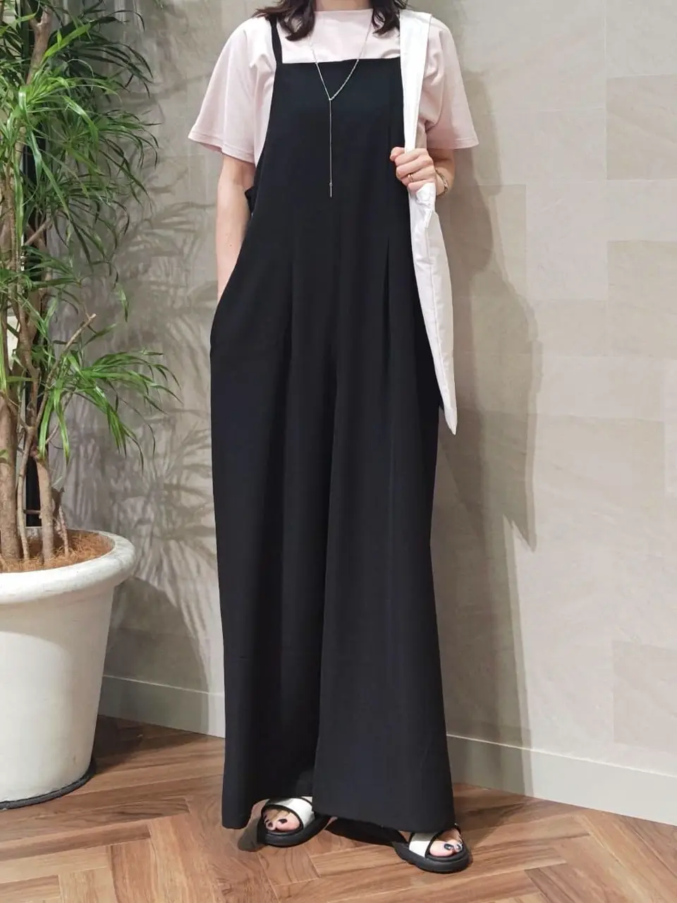 ONWARD CROSSET SELECT 浅岡 コーディネート画像