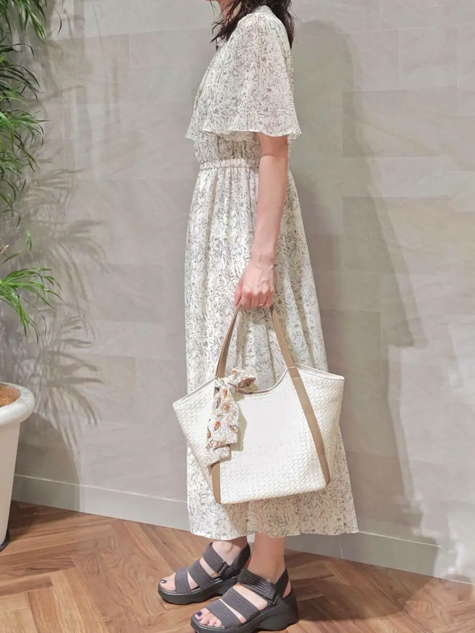 ONWARD CROSSET SELECT 浅岡 コーディネート画像