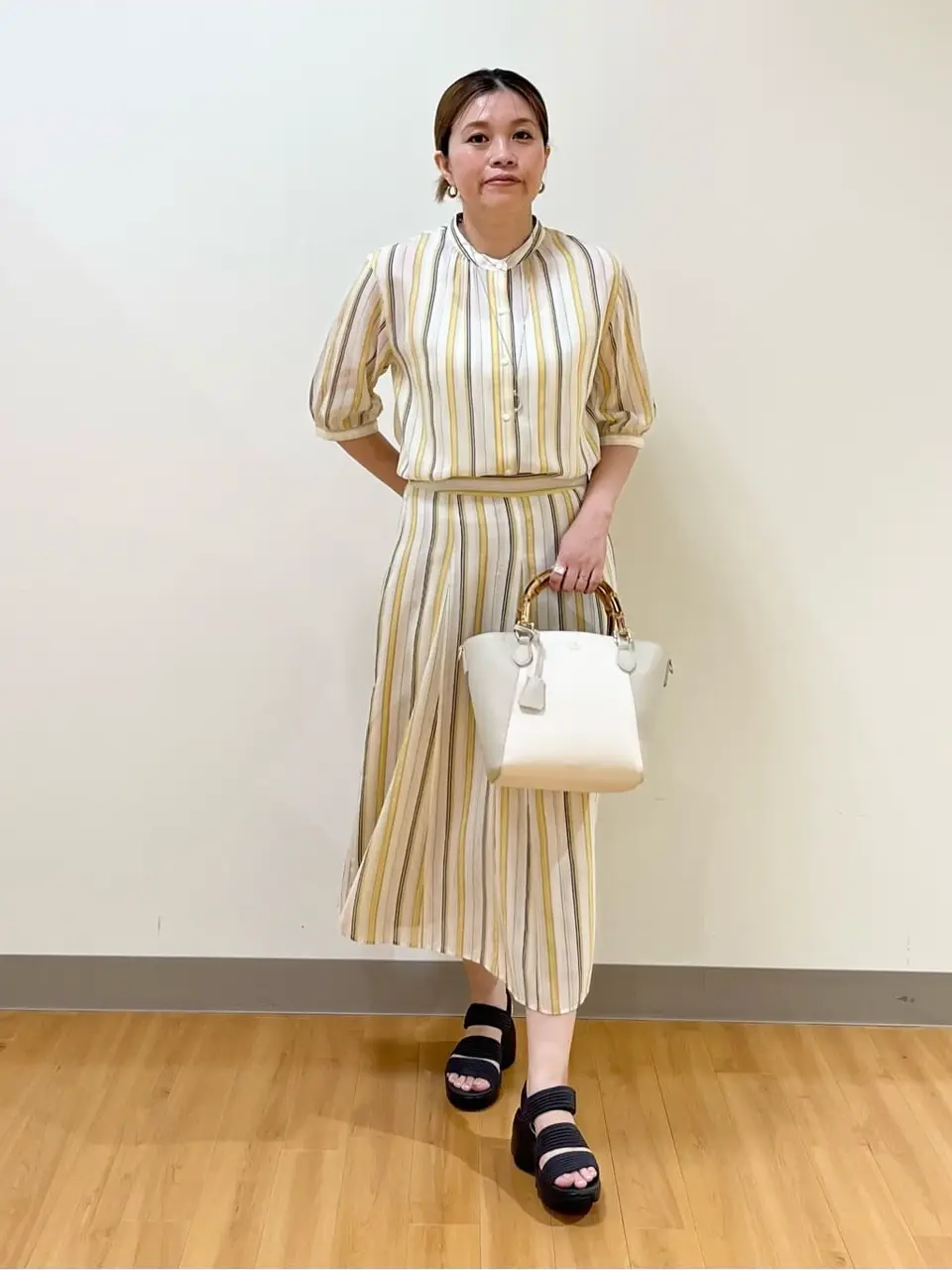 ONWARD CROSSET SELECT TAMAGAWA コーディネート画像