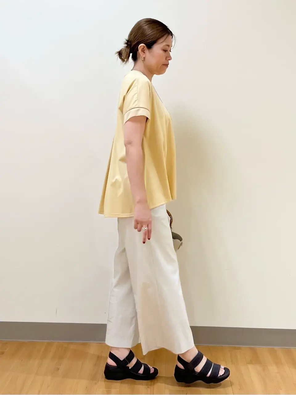 ONWARD CROSSET SELECT TAMAGAWA コーディネート画像