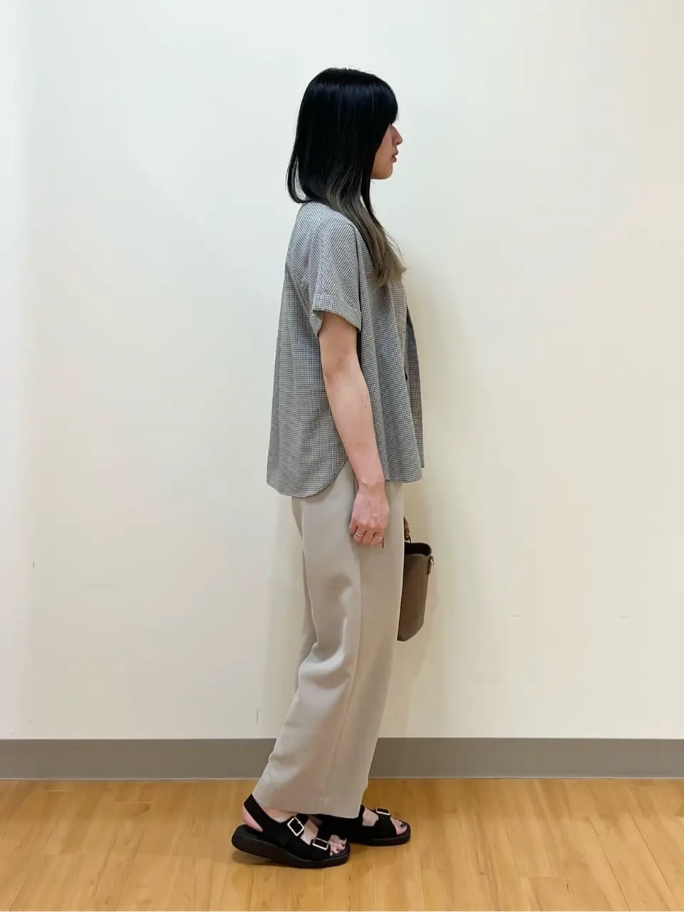 ONWARD CROSSET SELECT Aina コーディネート画像