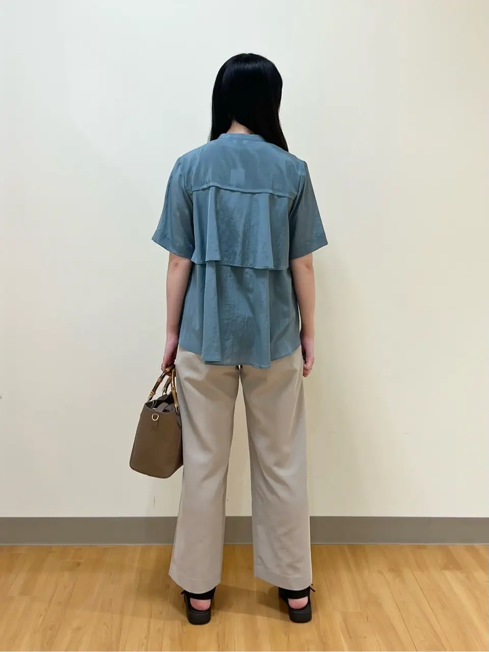 ONWARD CROSSET SELECT Aina コーディネート画像