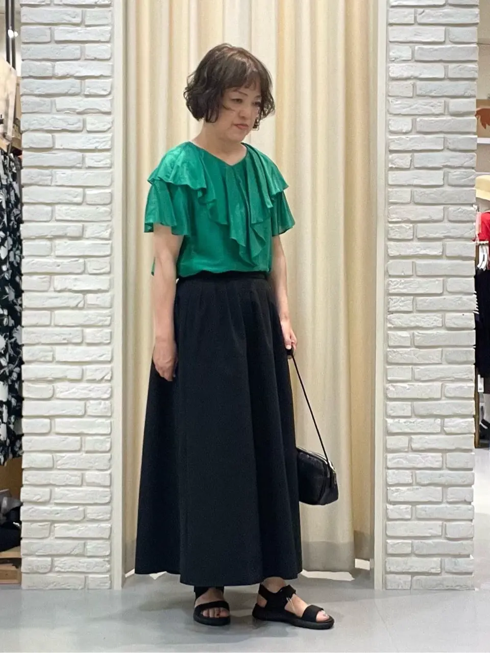 ONWARD CROSSET SELECT TSUKI コーディネート画像