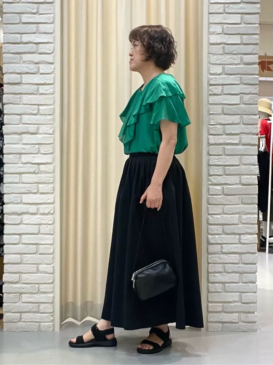 ONWARD CROSSET SELECT TSUKI コーディネート画像