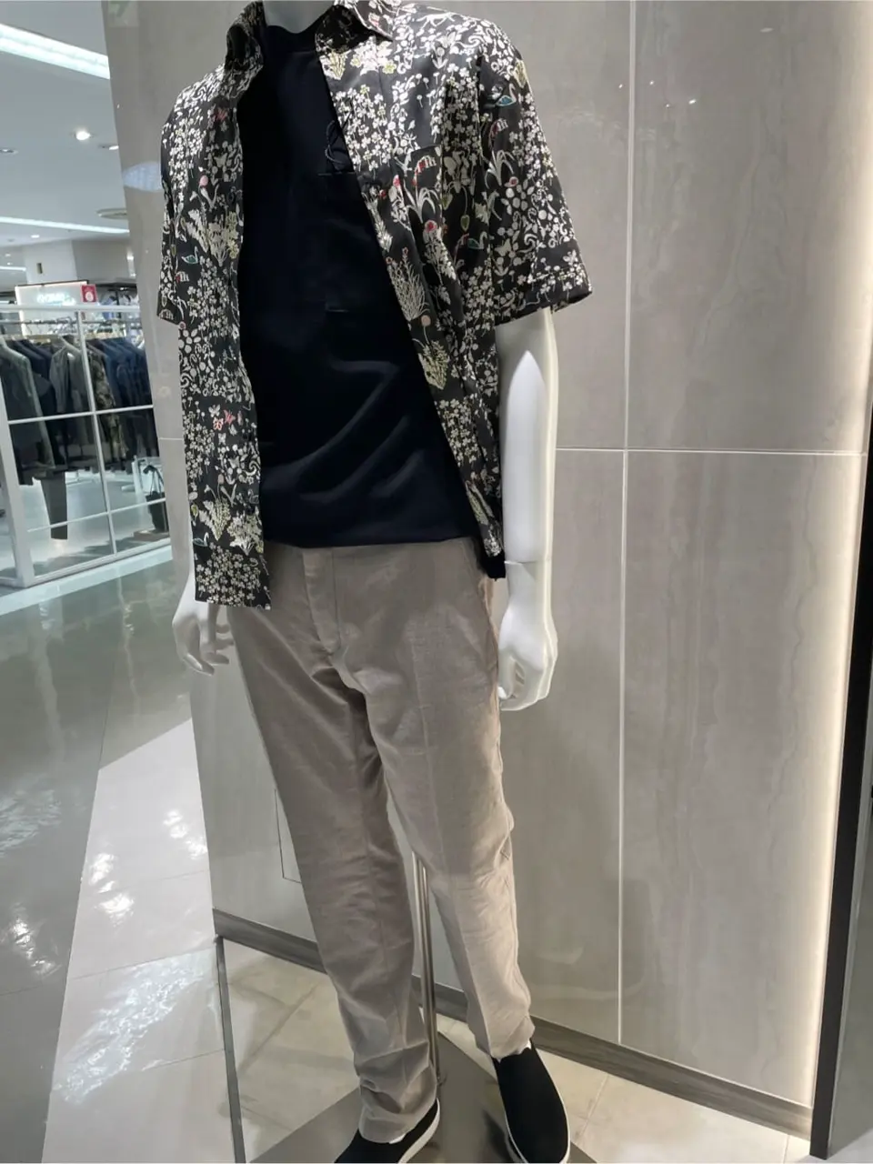 ONWARD CROSSET SELECT Sasaki コーディネート画像