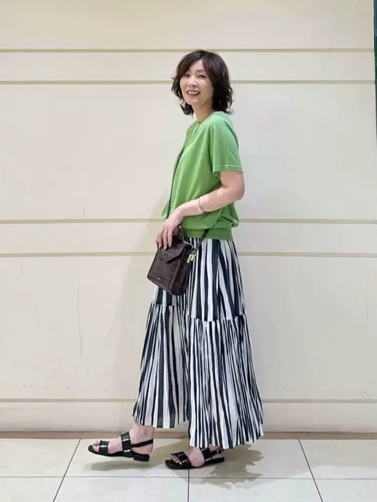 ONWARD CROSSET SELECT maruri コーディネート画像