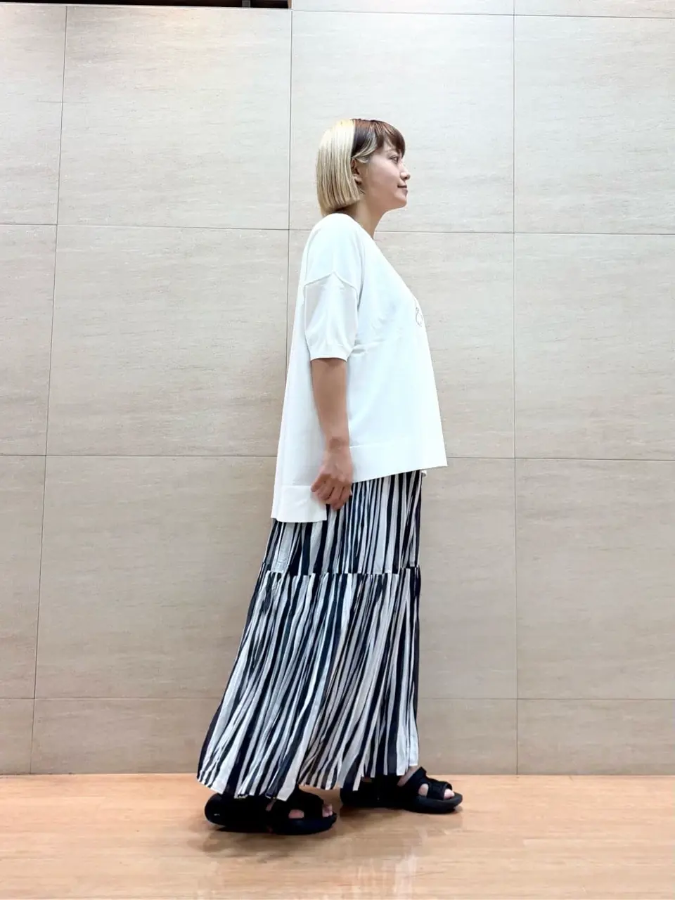 ONWARD CROSSET SELECT 佐藤 コーディネート画像