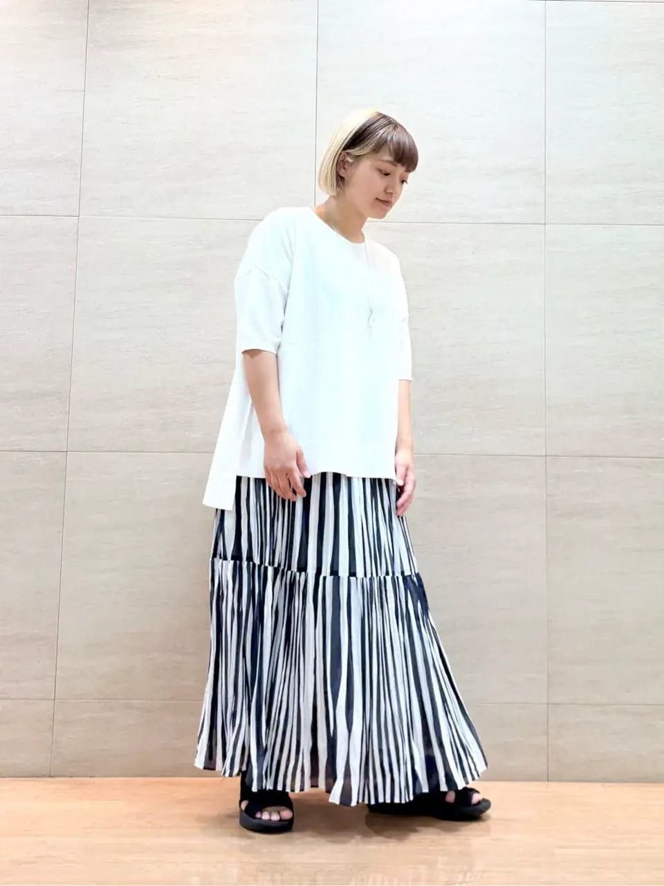 ONWARD CROSSET SELECT 佐藤 コーディネート画像