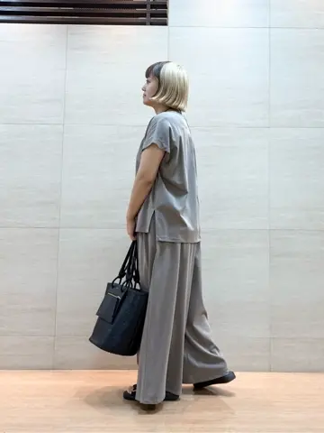 ONWARD CROSSET SELECT 佐藤 コーディネート画像