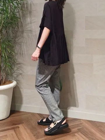 ONWARD CROSSET SELECT 浅岡 コーディネート画像