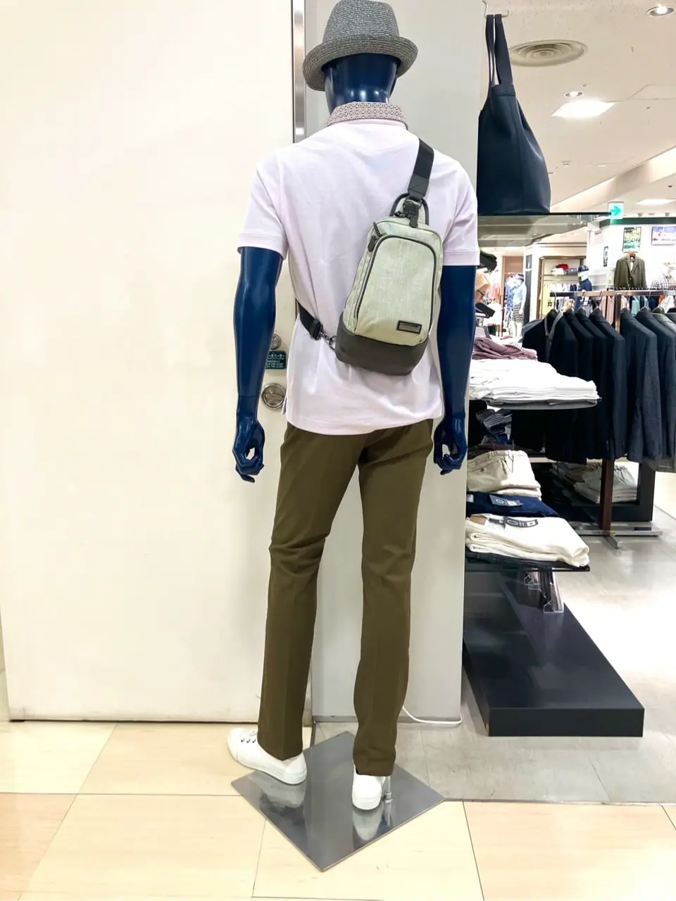 ONWARD CROSSET SELECT 斉藤 コーディネート画像