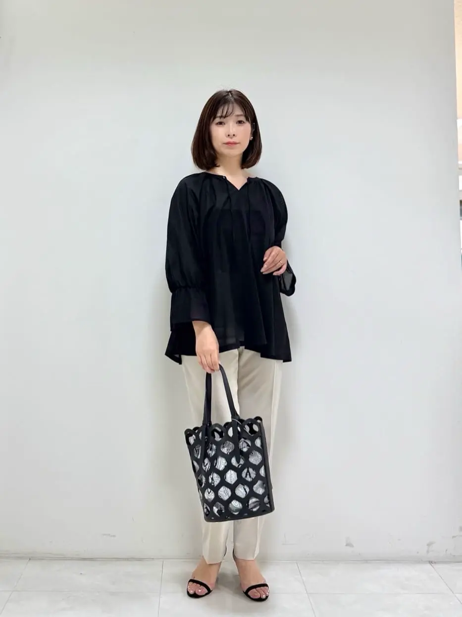 ONWARD CROSSET SELECT 市川 コーディネート画像