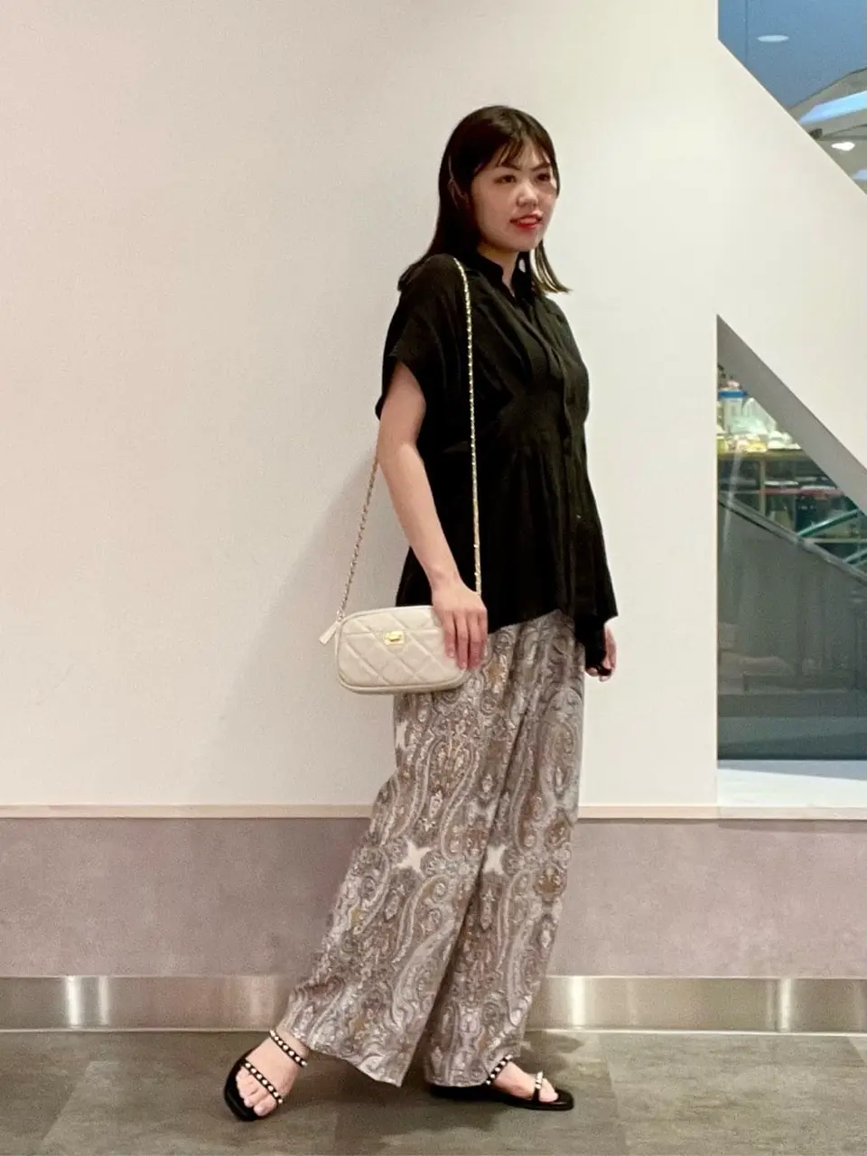 ONWARD CROSSET SELECT 古田(足立) コーディネート画像