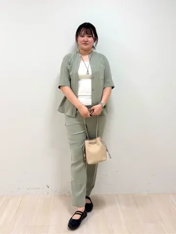 ONWARD CROSSET SELECT 伊藤 コーディネート画像