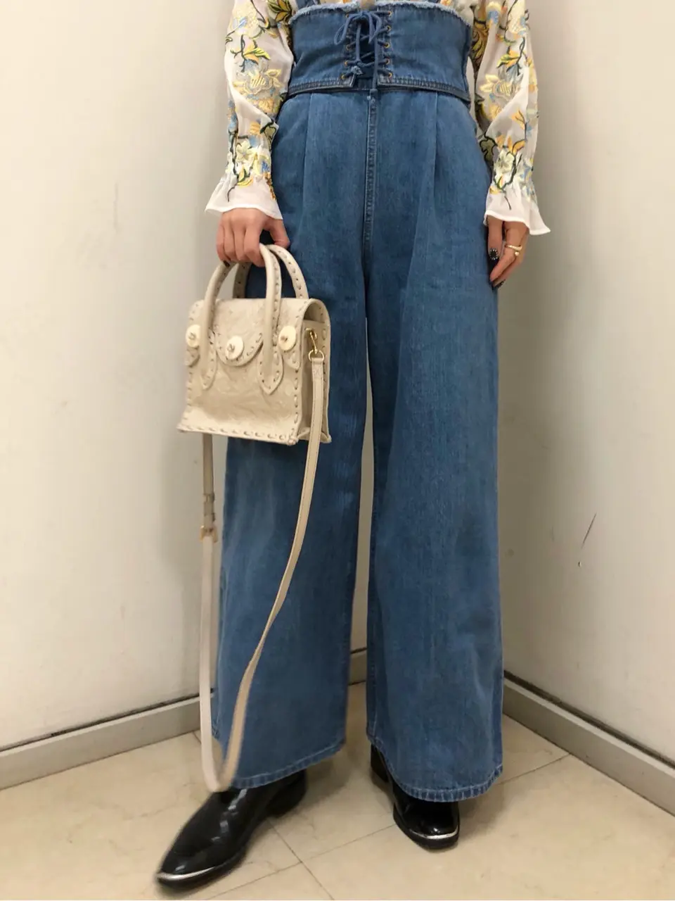 GRACE CONTINENTAL 加藤   恵理奈 コーディネート画像