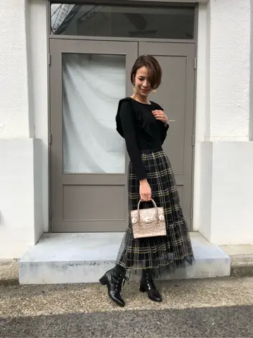 GRACE CONTINENTAL 亀田 未希 コーディネート画像