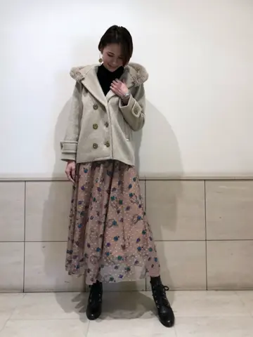 GRACE CONTINENTAL 亀田 未希 コーディネート画像