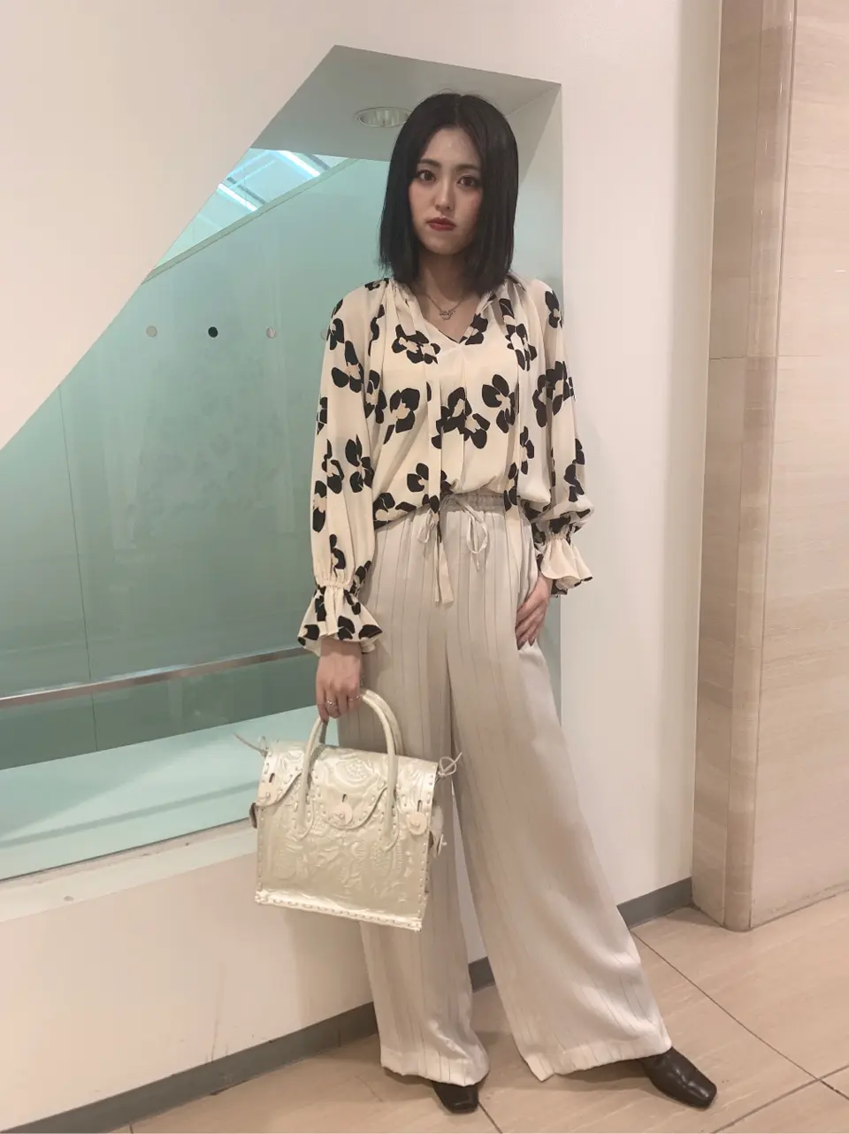 GRACE CONTINENTAL yoshi コーディネート画像