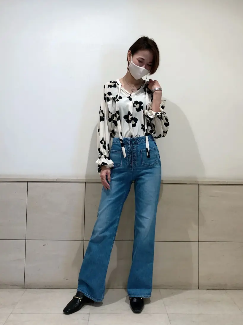 GRACE CONTINENTAL 亀田 未希 コーディネート画像