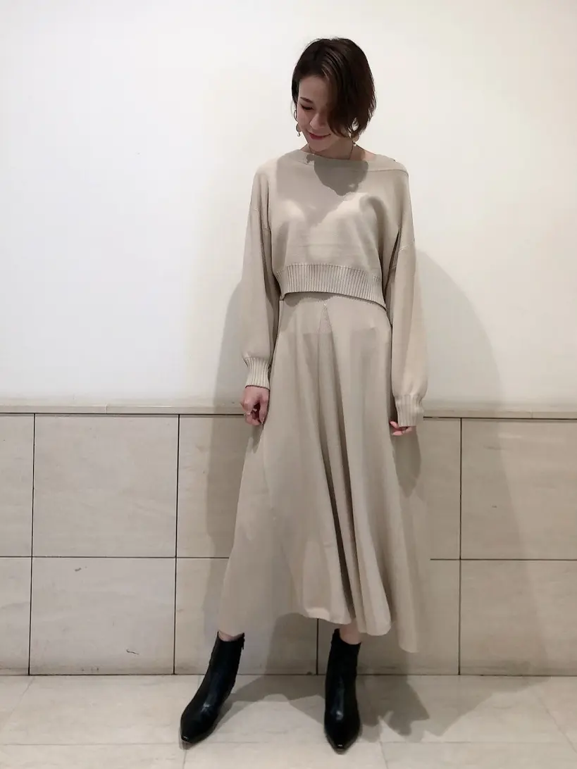 GRACE CONTINENTAL 亀田 未希 コーディネート画像