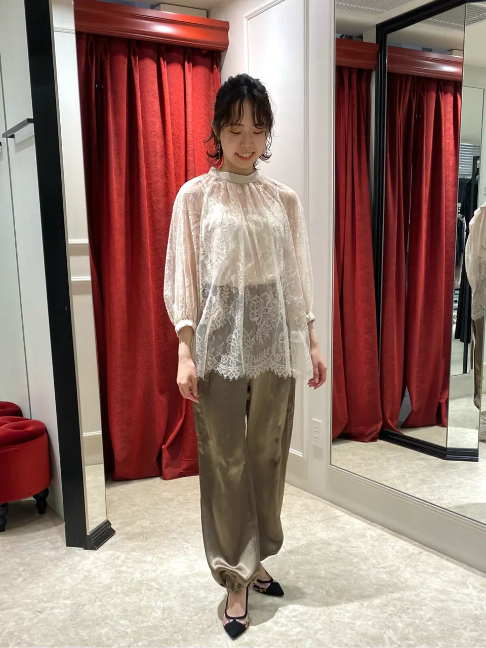 GRACE CONTINENTAL Abe コーディネート画像