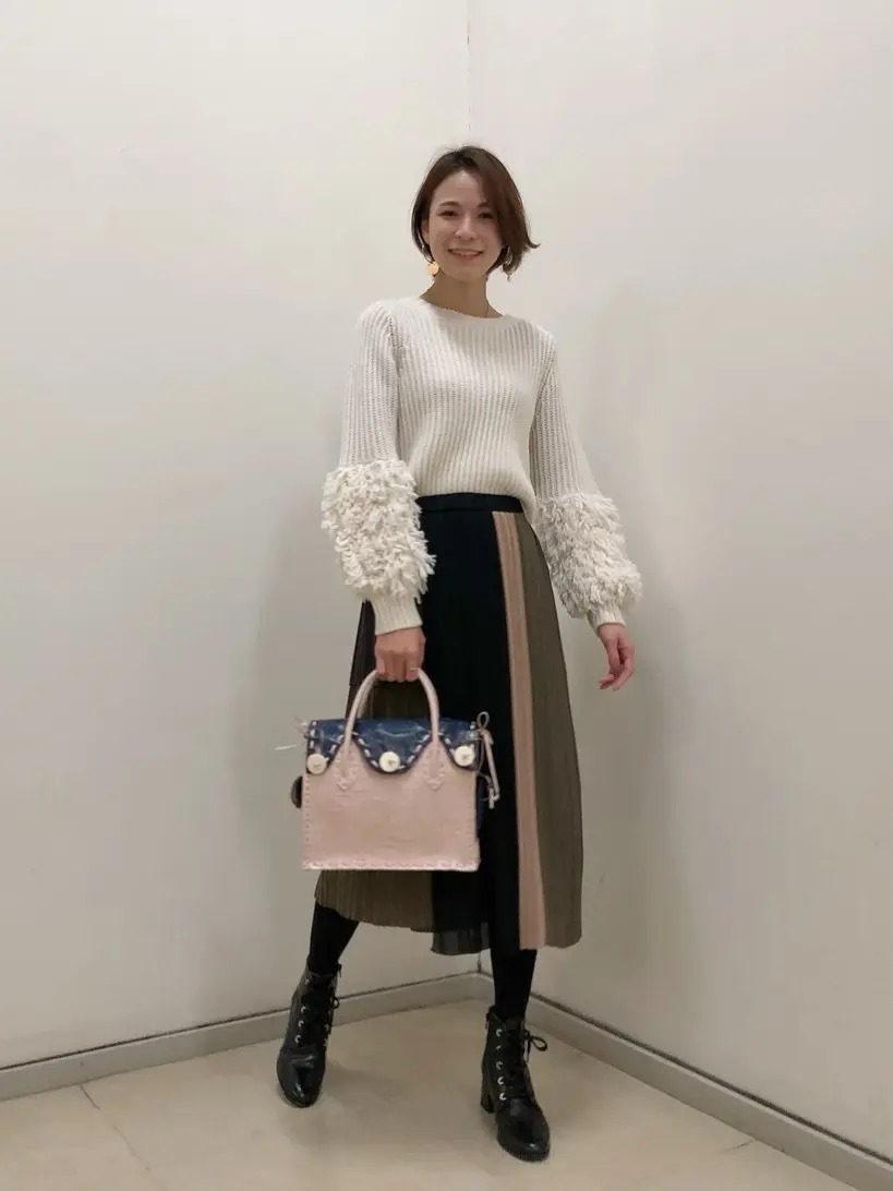 GRACE CONTINENTAL 亀田 未希 コーディネート画像