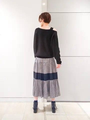 GRACE CONTINENTAL 今野　志保 コーディネート画像