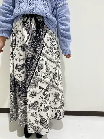 GRACE CONTINENTAL MOMOKO コーディネート画像