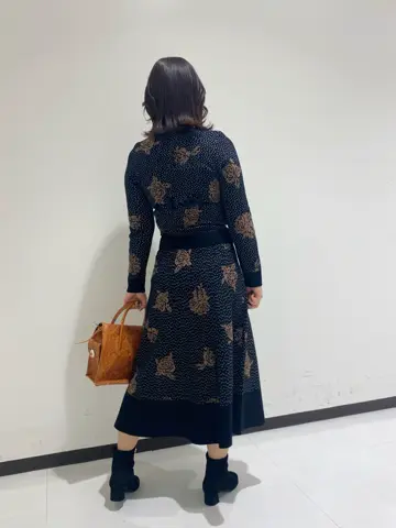 GRACE CONTINENTAL MOMOKO コーディネート画像