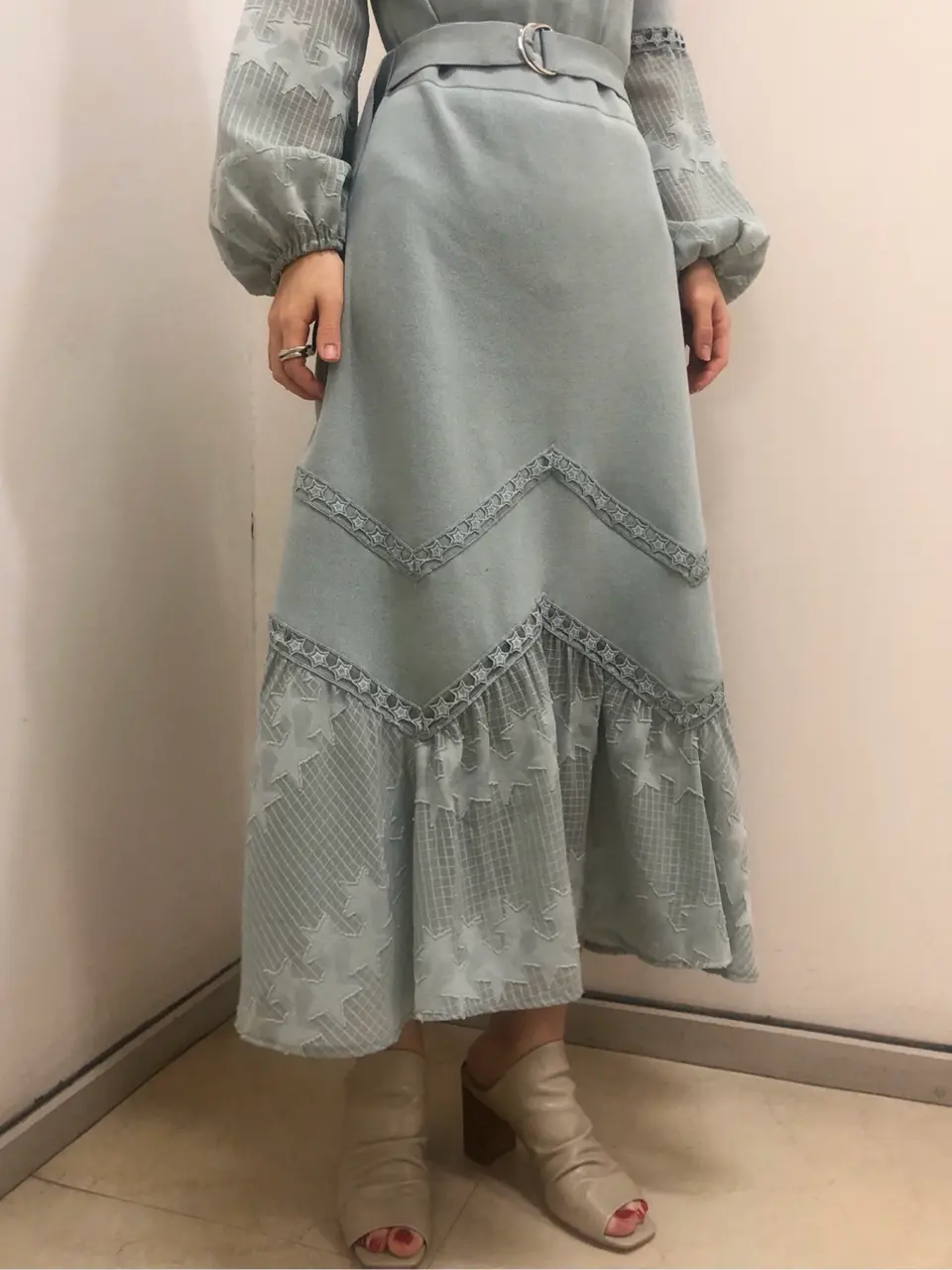 GRACE CONTINENTAL 加藤   恵理奈 コーディネート画像