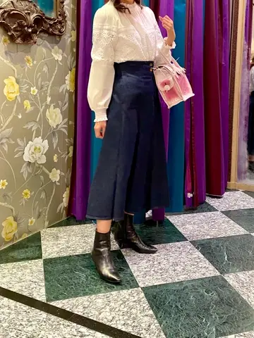 GRACE CONTINENTAL MORITA AI コーディネート画像