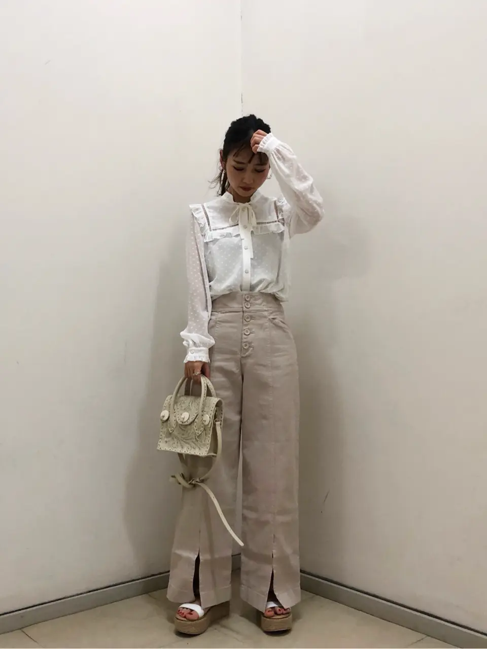 GRACE CONTINENTAL 加藤   恵理奈 コーディネート画像