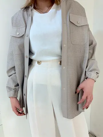 GRACE CONTINENTAL yoshi コーディネート画像