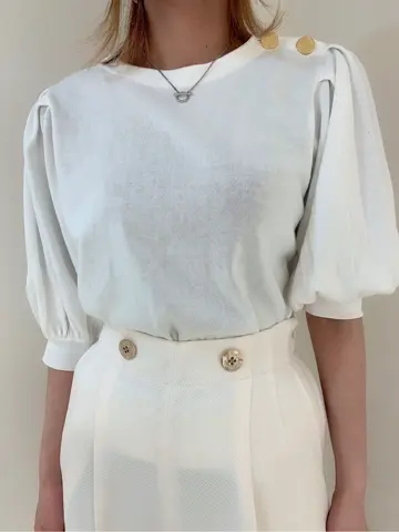 GRACE CONTINENTAL yoshi コーディネート画像